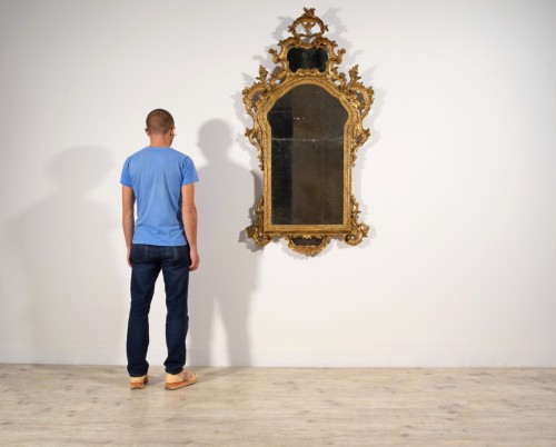 Miroir en bois sculpté et doré, Venise période baroque, milieu du XVIIIe siècle - Brozzetti Antichità