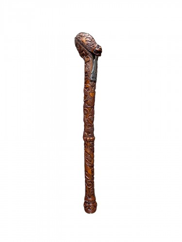 Etui à pipe en buis daté 1735