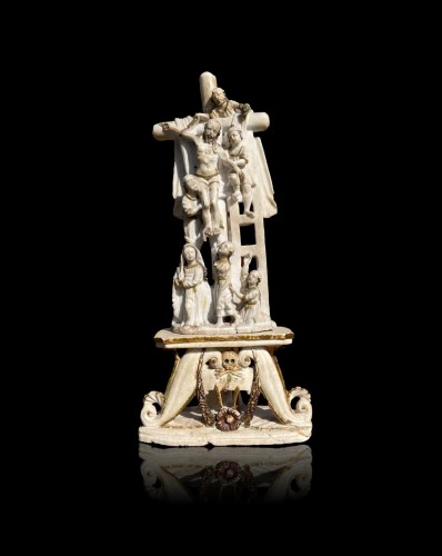 Descent from the cross. Huamange stone, Peru 17th century - 