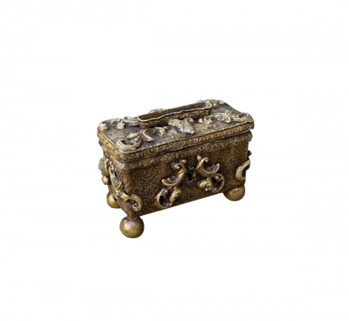 Tronc miniature en cuivre doré, France fin XVIIe siècle