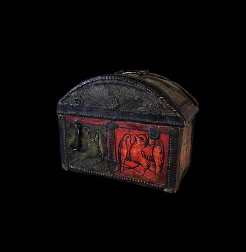 Gothic casket. Italy. 14th century - Religious Antiques Style Middle age