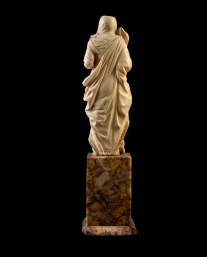 Vierge à l'Enfant avec une rose debout sur un serpent. fin du XVIe siècle. - Steven Bouchaert