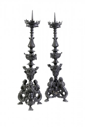 A Late 16th early 17th century Pair bronze pricket candlesticks