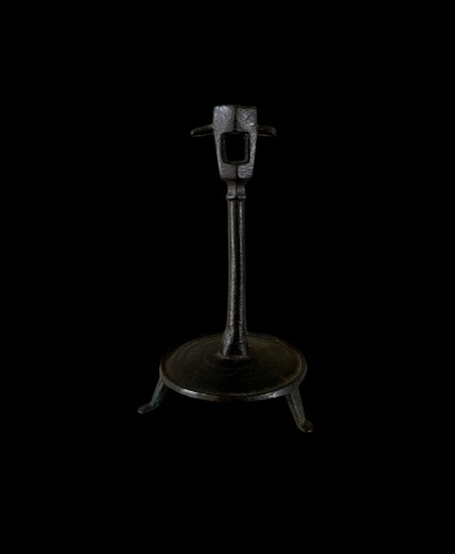 Bougeoir gothique en bronze XIVe siècle - Luminaires Style Moyen Âge
