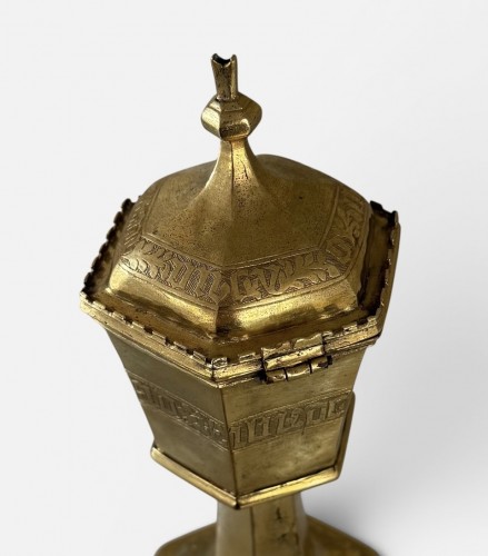 Gothic gilt copper reliquary, Spain ca. 1500 - 