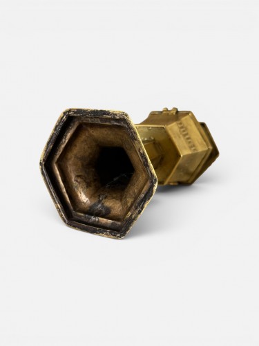 Middle age - Gothic gilt copper reliquary, Spain ca. 1500
