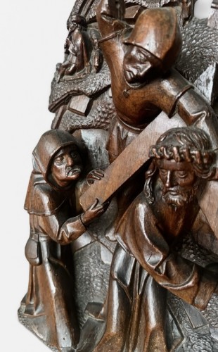 Religious Antiques  - Christ carrying the cross - Oak retable group, Brussels early 16th century