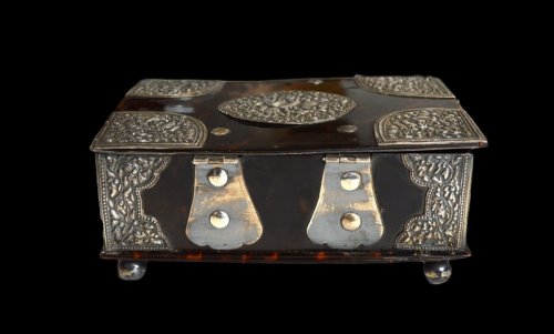 18th century - 18th century Dutch-Colonial casket in silver &amp; tortoiseshell 