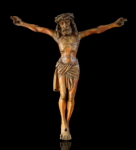 Christ in carved wood.16th century.