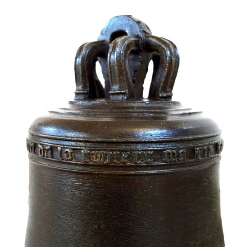 XVIe siècle et avant - Cloche gothique en bronze, France daté 1523