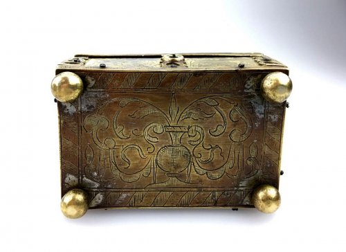 Antiquités - Michael Mann miniature casket. Circa 1600