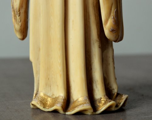 Antiquités - Vierge en os sculpté, Philippines XVIIe siècle