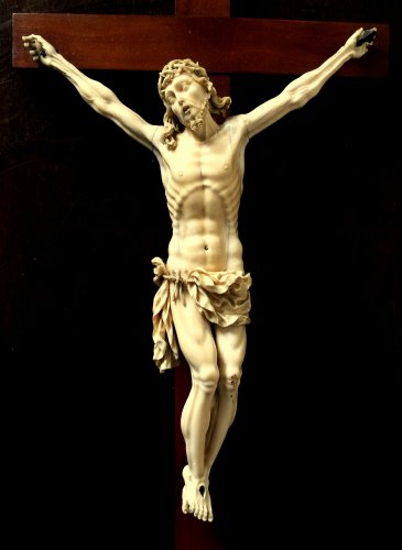 Ivory carved Christ.17th century - 