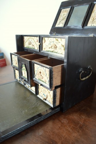 Antiquités - A ebony veneered and stump work table cabinet.17th century