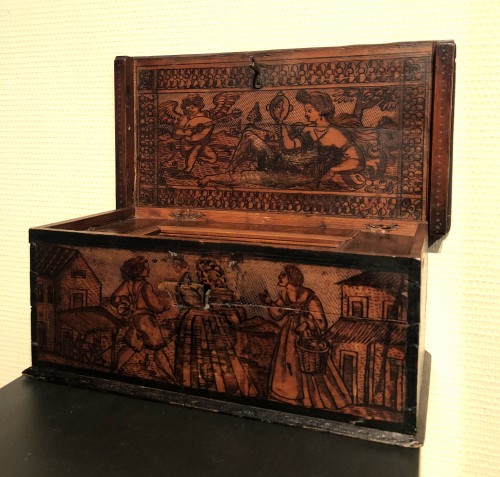 Furniture  - Casket in cedar wood. Northern italy. c1580.