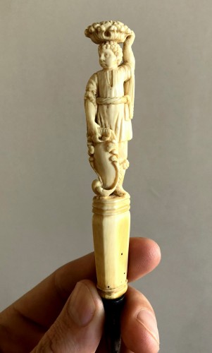 Fork with ivory handle,17th century - 
