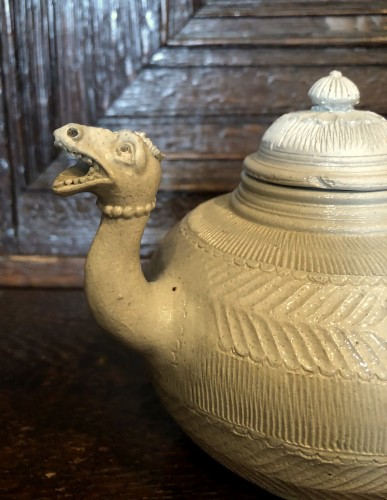 A Westerwald stoneware teapot.Mid-18th century - 