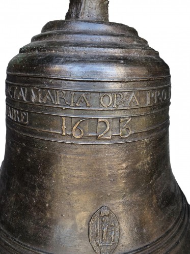 A large bronze bell.France.17th century - Religious Antiques Style Louis XIII