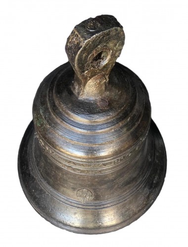 Art sacré, objets religieux  - Cloche en bronze, France XVIIe siècle