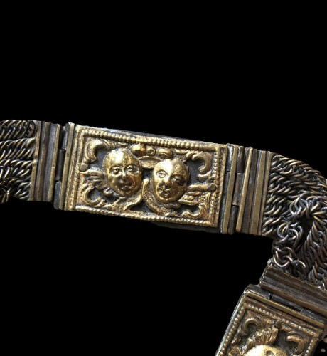 Gilt copper marriage belt.17th century. - 