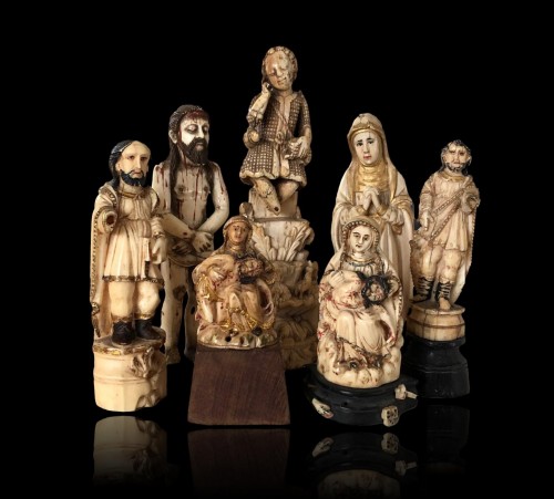 A group of seven ivory figures.Indo-Portuguese, Late 17th century. - Objects of Vertu Style 