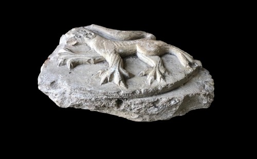 Fragment en pierre calcaire avec un léopard héraldique. XVe siècle - Steven Bouchaert
