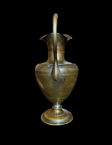 Collectibles  - A renaissance bronze ewer. Mid-16th century