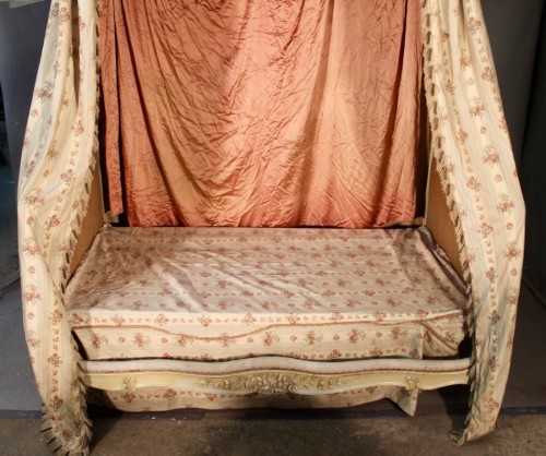 Furniture  - La Polonaise castle bed, late 19th century