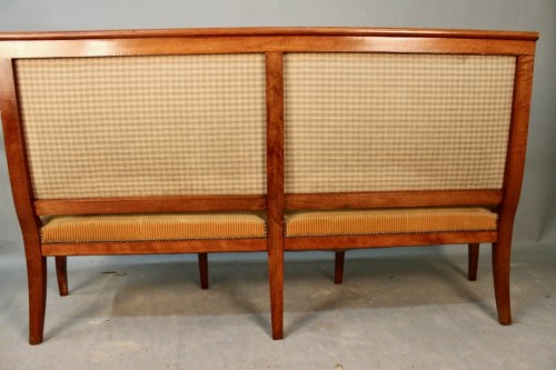 Antiquités - Restoration-period mahogany bench seat