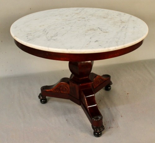 Restauration - Charles X - Restauration period mahogany pedestal table with tripod legs