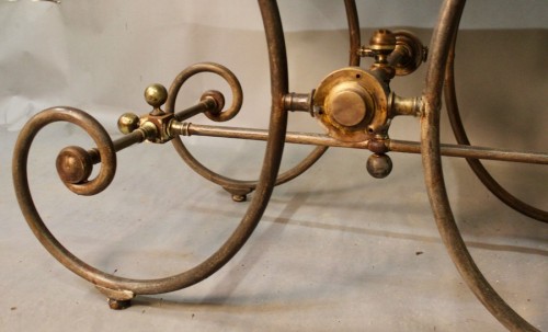 Art Déco - Table de boucher en fonte et fer forgé