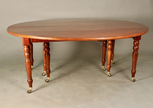 Mobilier Table & Guéridon - Table de banquet à 8 pieds Jacob en acajou massif