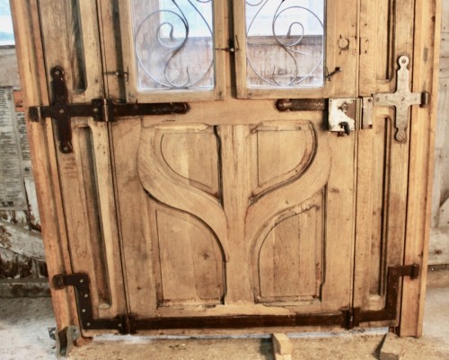 Grande porte Art Nouveau en chêne et fer frogé - Art nouveau