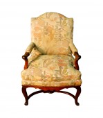 Large fauteuil à dossier plat XVIIIe