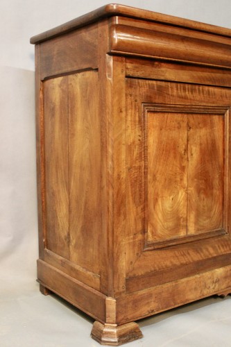 XIXe siècle - Buffet Louis Philippe en noyer