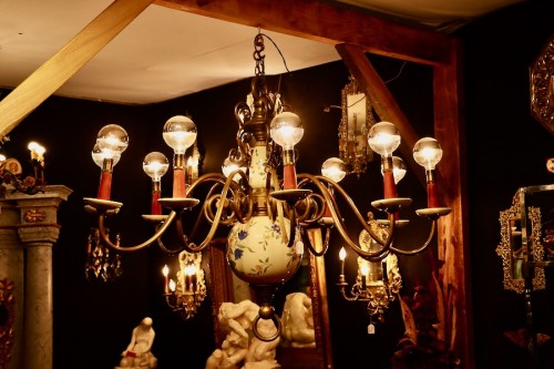Important Lustre Hollandais en bronze à 10 bras de lumière - 