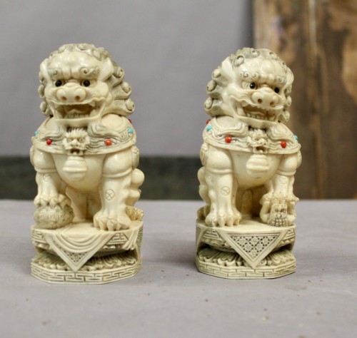 Pair Of Ivory Foh Dogs china circa 1940 - 