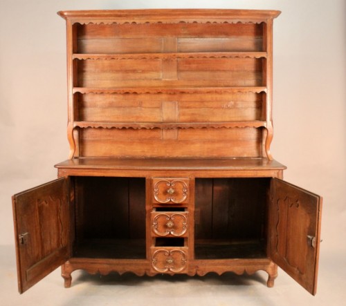 18th Century Lorraine Oak Dresser  - Furniture Style Louis XV