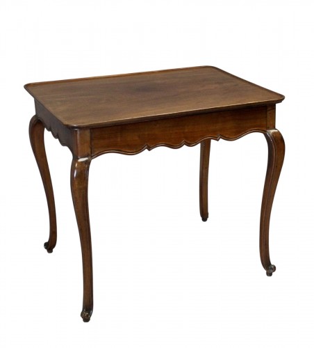 18th Century Mahogany Cabaret Table From Cuba 