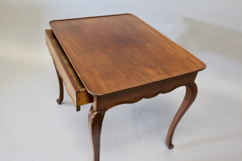 Antiquités - 18th Century Mahogany Cabaret Table From Cuba 