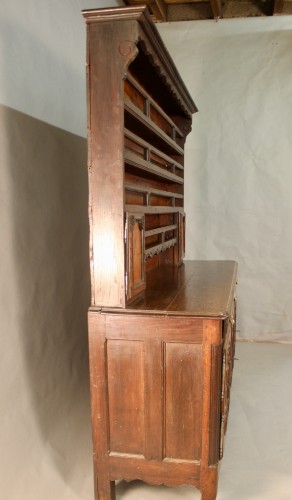  - A early 19th century two-part oak and ash burl Vaisselier