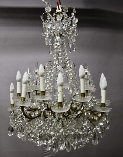 XXe siècle - Important Lustre à pampilles à 16 bras de lumière