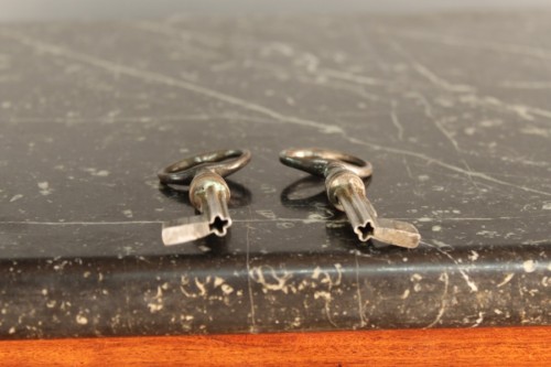 Important bureau cylindre en acajou estampillé "PETIT" (1732-1791) - Louis XVI