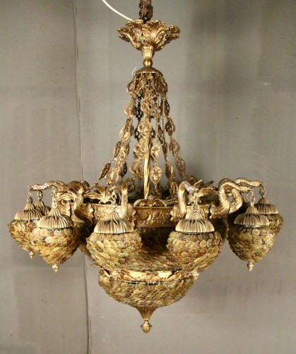 Luminaires Lustre - Important lustre en bronze et pâte de verre