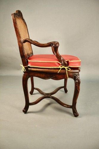 Régence - Paire de fauteuils cannés d'époque Régence