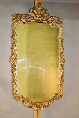 Miroirs, Trumeaux  - Miroir provençal en bois doré  XVIIIe