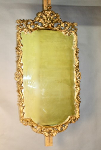 Louis XV - Miroir provençal en bois doré  XVIIIe
