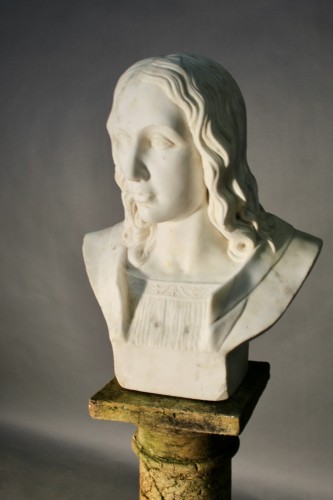 Buste de femme en marbre blanc - 