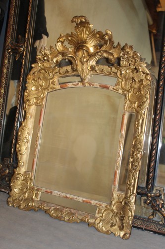 Miroir à réserves en bois doré du XIXe siècle - Miroirs, Trumeaux Style 