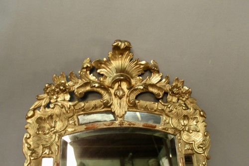 Miroir à réserves en bois doré du XIXe siècle - 
